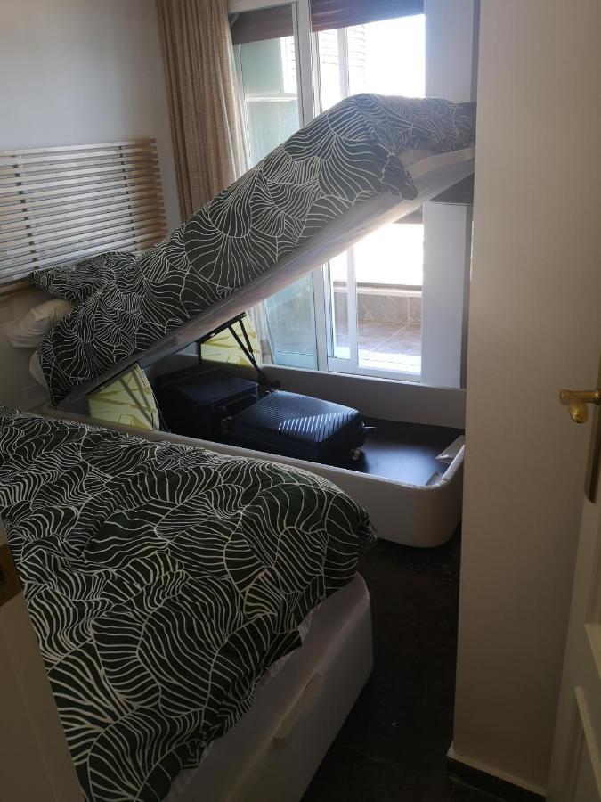Apartamento 1ª Linea Playa Garaje Piscinas Terraza Torremolinos Eksteriør billede