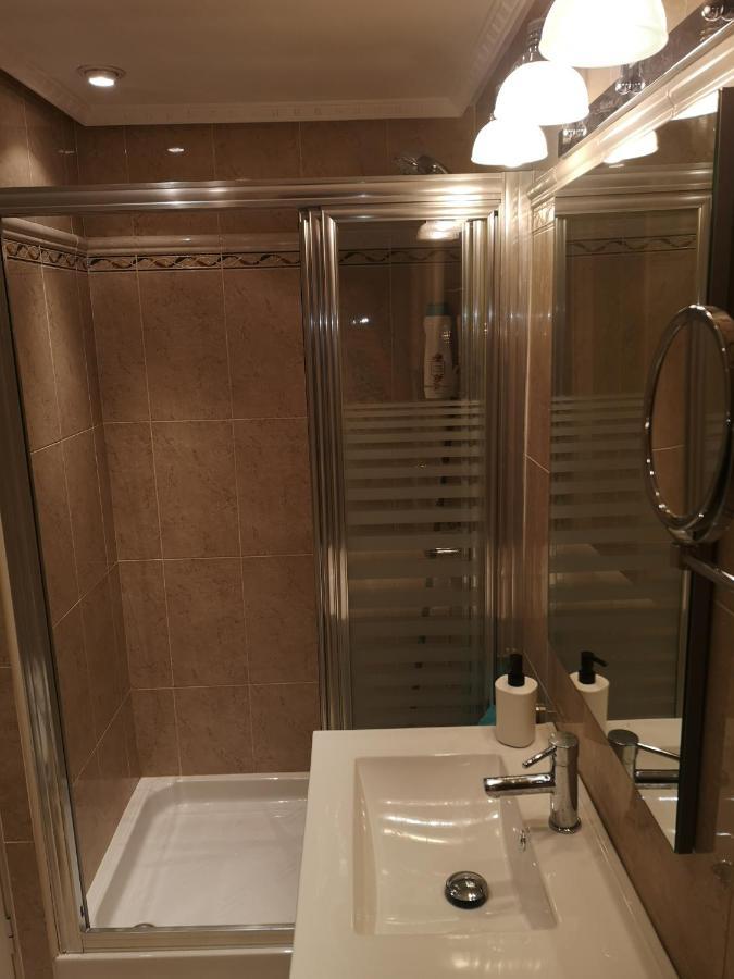 Apartamento 1ª Linea Playa Garaje Piscinas Terraza Torremolinos Eksteriør billede