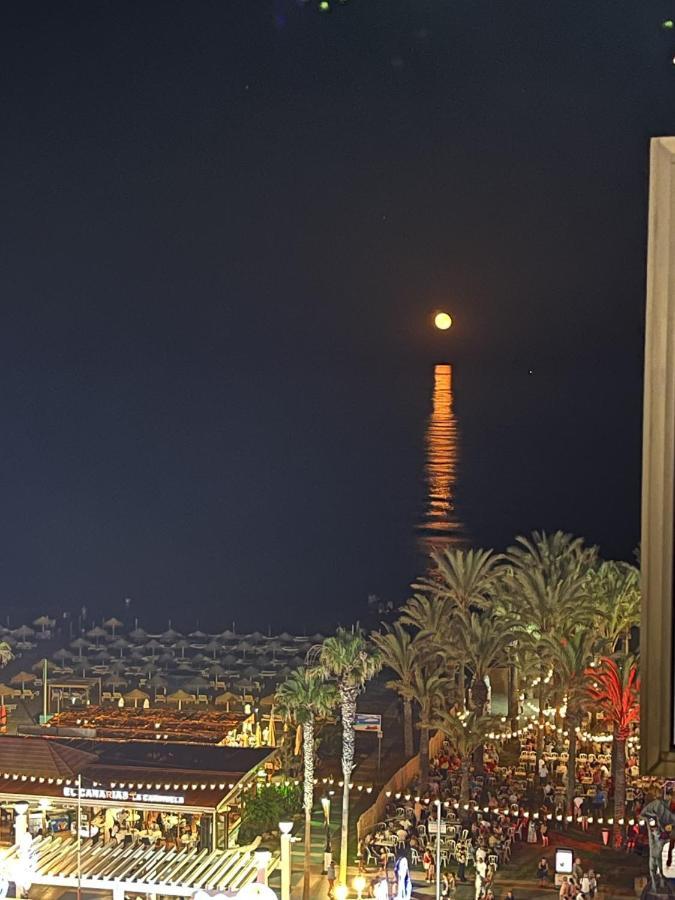 Apartamento 1ª Linea Playa Garaje Piscinas Terraza Torremolinos Eksteriør billede